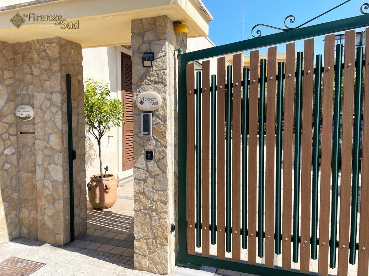 Bed and Breakfast La Firenze del Sud Lecce Esterno foto