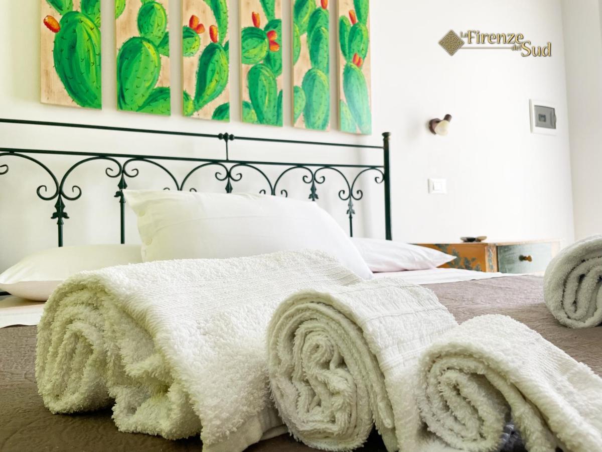 Bed and Breakfast La Firenze del Sud Lecce Esterno foto