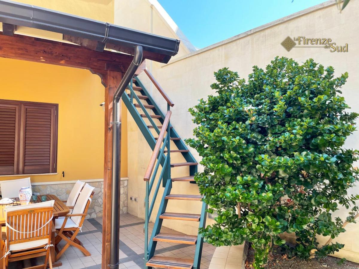 Bed and Breakfast La Firenze del Sud Lecce Esterno foto