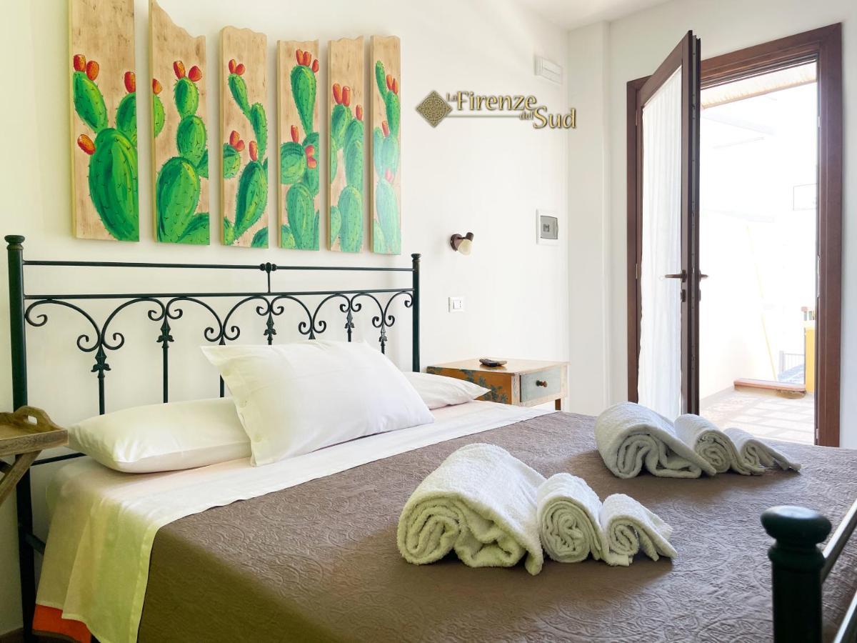 Bed and Breakfast La Firenze del Sud Lecce Esterno foto